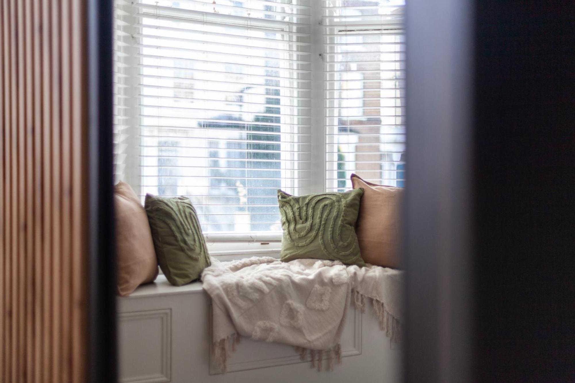Arte Stays - 2 Bed Luxurious Flat, Garden, 5Min Dalston St., Parking Available, Serviced Accommodation - Up To 5 Ppl ลอนดอน ภายนอก รูปภาพ
